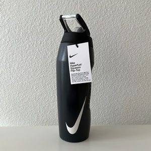 Nike water bottle - 32oz Hyperfuel Squeeze Flip-Top - Black